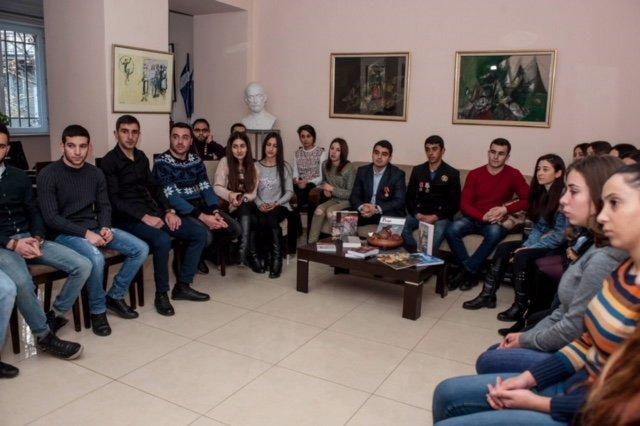 HEROES OF OUR DAYS A CLUB -MEETING AT HAMAZKAYIN ARMENIA OFFICE